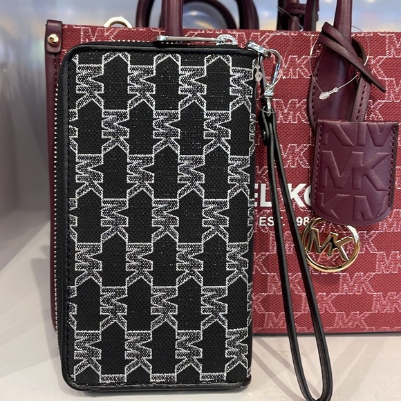 Michael Kors Jet Set Travel Large Phone Case Wristlet Wallet MK Black Multi - Picture 13 of 16